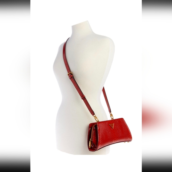 Guess Crossbody Purse - Picture 9 of 9